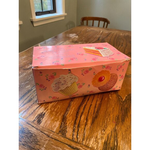 Vintage Avon Childs Pink Floral Tea Set With Cups Plates Utensils & Box 1991 - Picture 2 of 8